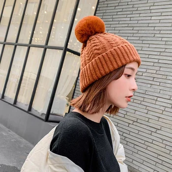 2019 m. Rudenį, Žiemą kamuolys pompom bžūp Skrybėlės Moterims Nėrimo Megztos Kepurės Kepurės Išlaikyti Šiltas Kailio Kamuolys Pompom Megzti Beanies Skrybėlės