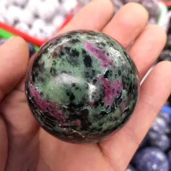 50MM Aukštos kokybės Natūralių Ruby Zoisite akmens srityje kristalų reiki healing kamuolys