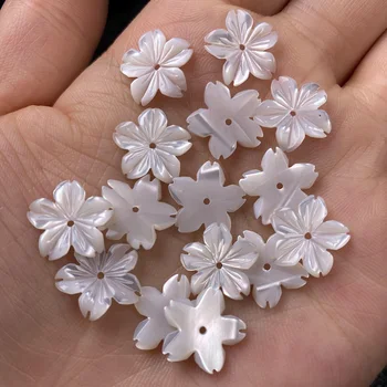 5PC Žavesio Seashell Gėlių Raižyti Karoliukai Gamtos Motina Pearl Shell 