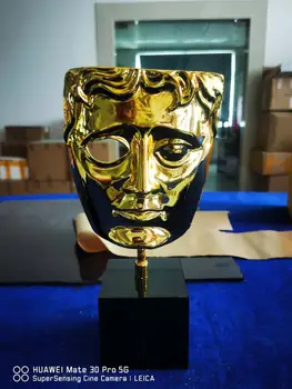 BAFTA Apdovanojimai, Metalo replika BAFTA Apdovanojimai ,Britsish Akademijos Kino Apdovanojimai, Šventės Gif