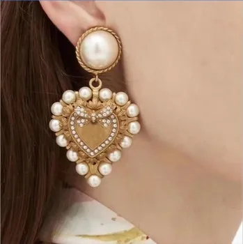 Dizaineris prabanga imituojamas auskarai moterų širdies lankas big stud auskarai korėjos elegantiškas pareiškimą moterų lady aksesuaras papuošalai