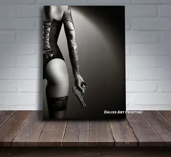 Drobė sexy Moters apatinis trikotažas su šautuvu Nuotraukas, Namų Dekoravimas Paveikslų, Plakatų HD Spaudinių Sienos Meno Modulinės Kambarį Įrėminti