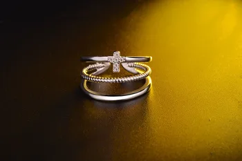 Naujas atvykimo aukštos kokybės mados blizga kristalų kryžiaus 925 sterlingas sidabro ponios'finger žiedai, juvelyriniai dirbiniai didmeninė vestuvių dovana