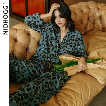 Ruduo Ilgas Rankovėmis Blue Star Leopardas Spausdinti Pižama Loungewear Moterų Šilko-kaip Pižamos Loungewear Satino Sleepwear Dviejų dalių