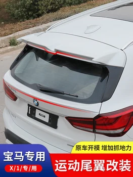 Taikoma BMW X1 spoileris, viršuje sparno orlaivio sparnas, BMW X1 F48 F49 2016-2020 modifikuotų fiksuoto sparno