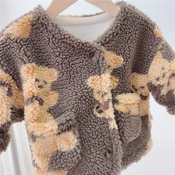 Žiemos plius storo aksomo švarkas animacinių filmų baby bear pliušinis megztinis švarkas šiltų drabužių mergaičių švarkai